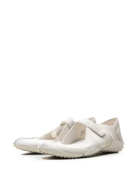 Маратонки Nike Air Zoom с качулка червено
