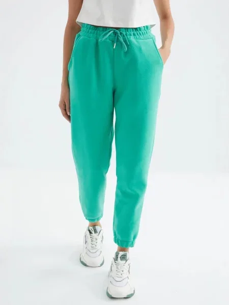 Tommy Life Sportnadrágok menta