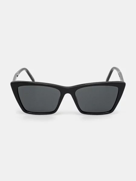 Солнцезащитные очки Saint Laurent черные