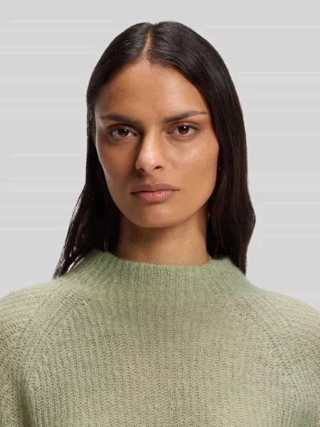 Sweter o kroju relaxed fit z mieszanki wełny ze stójką Boss zielony