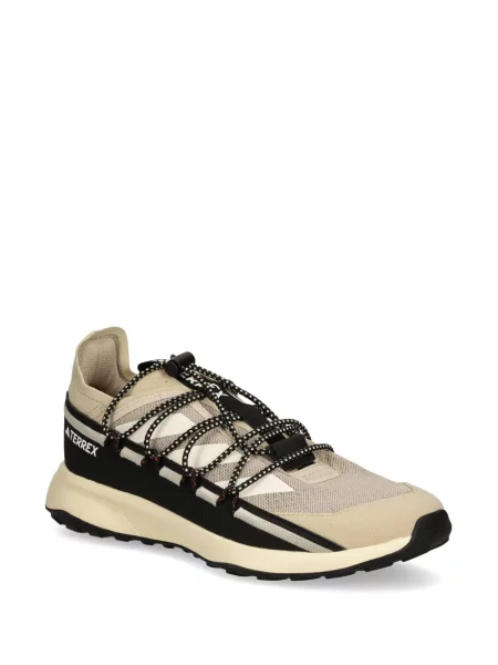 Бягане топ Adidas изрязани с принт бяло