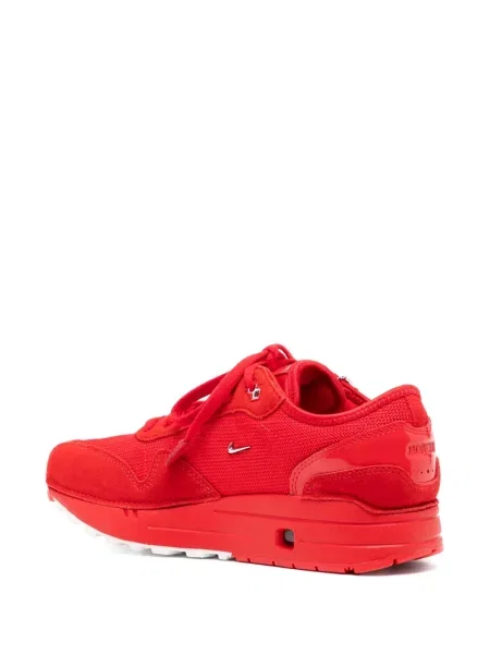 Palaidinė be rankovių Nike raudona