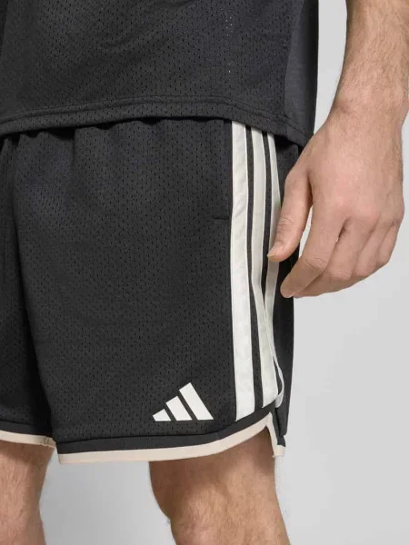Szorty z elastycznym pasem i trokiem Adidas czarne