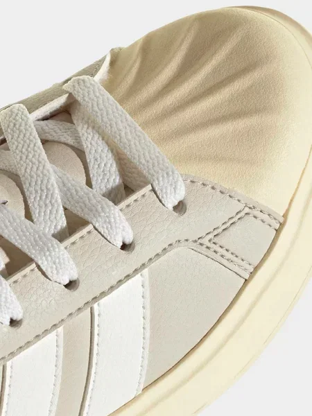 Детские кроссовки Adidas