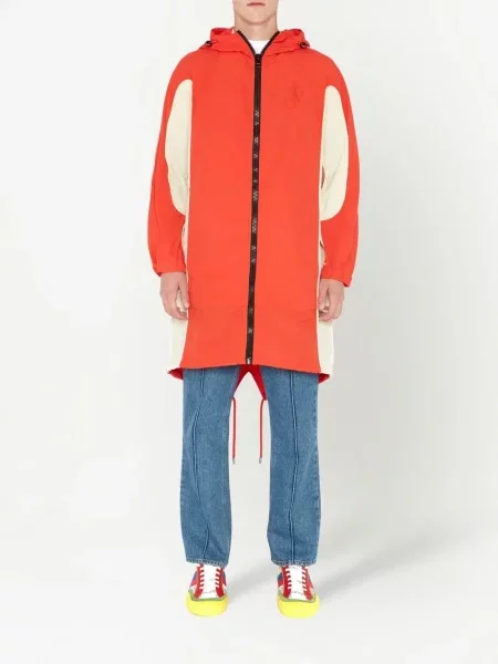 Haftowana parka Jw Anderson czerwona