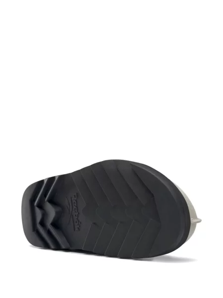 Sneakerși Reebok bej