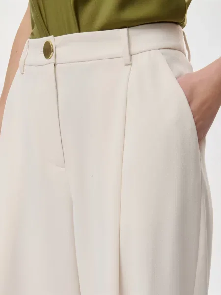 Брюки Armani Exchange белые