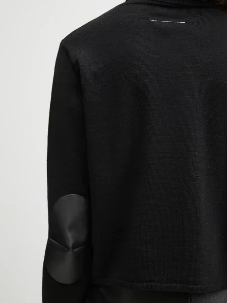 Шерстяная легкий водолазка Mm6 Maison Margiela черная