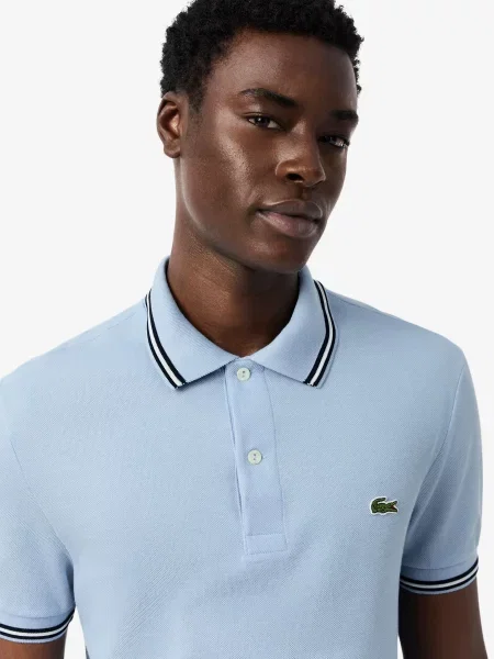 Поло Lacoste голубое