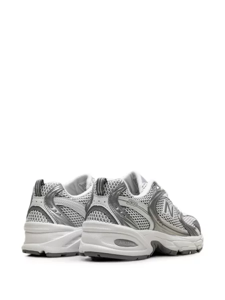 Sneakerși New Balance 530 cu șireturi din dantelă