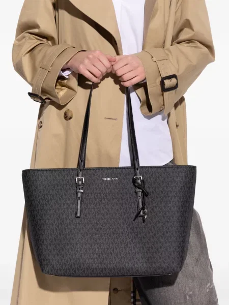 Balerini Michael Michael Kors cu cataramă cu tepi alb