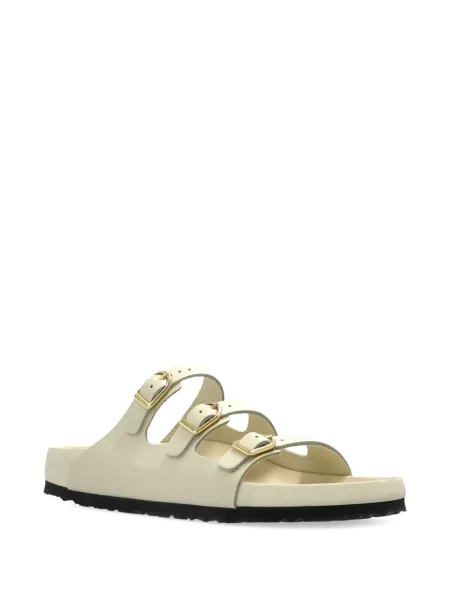 Sandalai Birkenstock su sagtimis