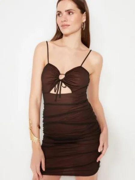 Rochie Trendyol din tul maro