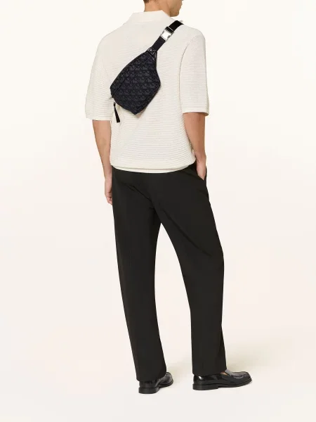 Calvin Klein Jeans Ledvinka Unstructured Monogram Waistbag černá