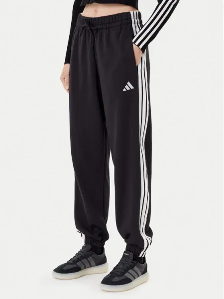 Adidas Teplákové nohavice Essentials Fleece čierna