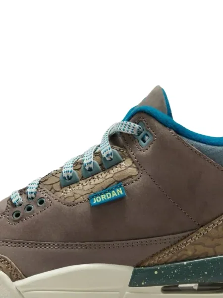 Sneakersy dziecięce Jordan 3 Retro brązowe
