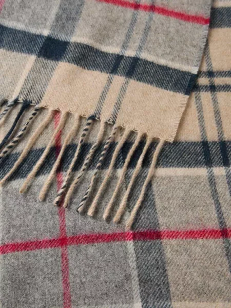 Barbour szalik z dodatkiem wełny Yaxley beżowa
