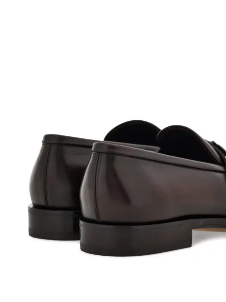 Pantofi loafer Ferragamo cu cataramă maro