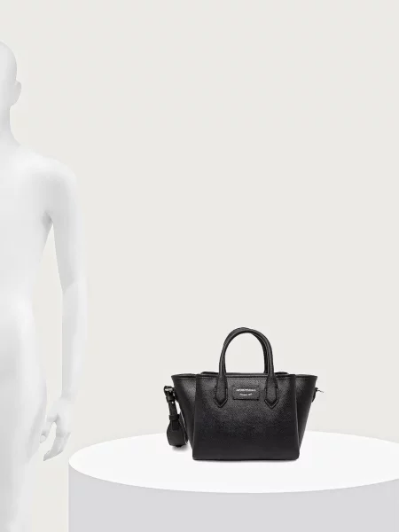 Кожаная сумка через плечо Emporio Armani