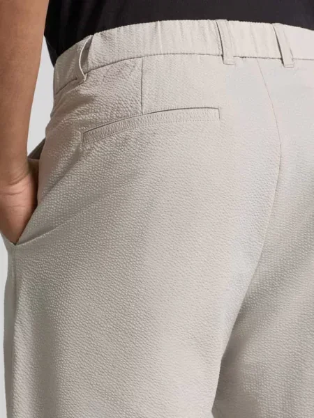 Spodnie o kroju regular fit z wpuszczanymi w stylu francuskim Jake*s Studio Men