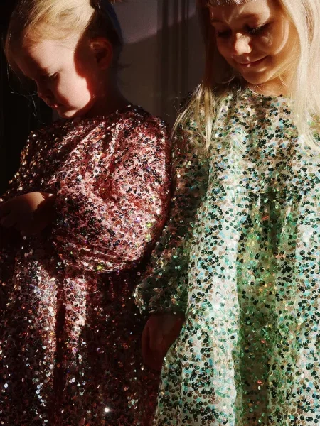 Konges Sløjd сукня babydoll LILA SEQUINS DRESS