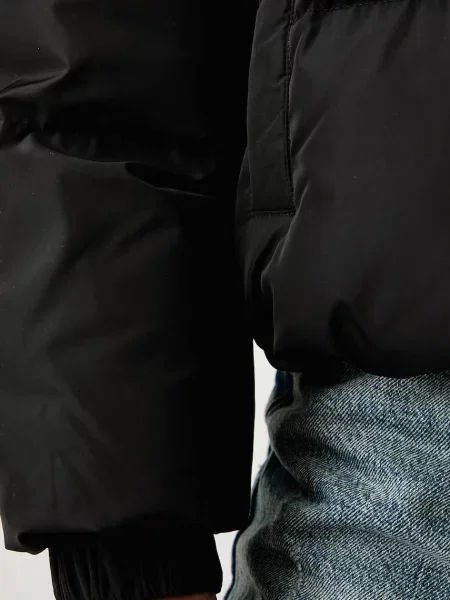 Karl Lagerfeld Jeans стьобана куртка