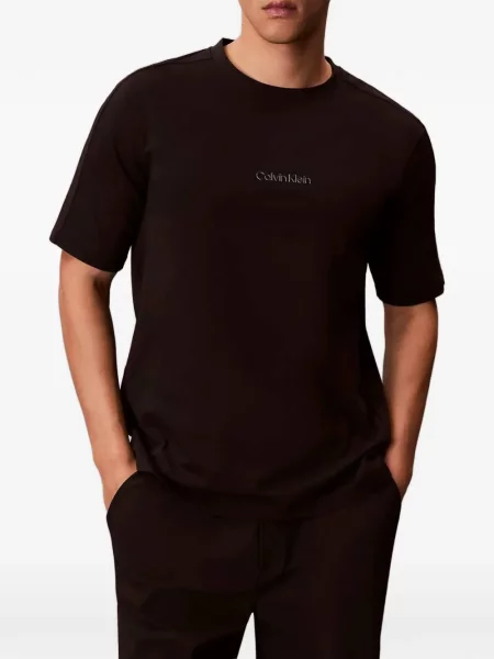Тениска Calvin Klein черно