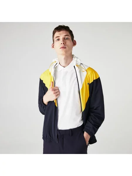 Поло Lacoste белое