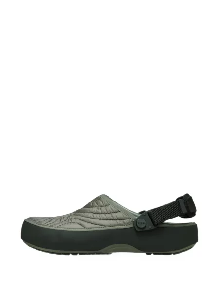 Matlasat papuci tip mules Crocs clasici verde