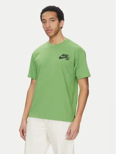 T-Shirt Nike πράσινο