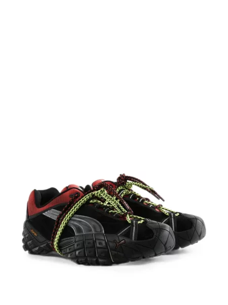 Sneakerși Puma din dantelă negru