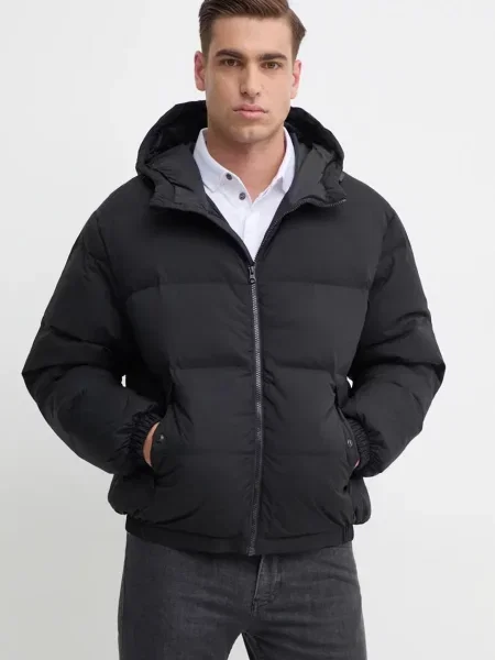 Péřová bunda United Colors of Benetton zimní oversize černá