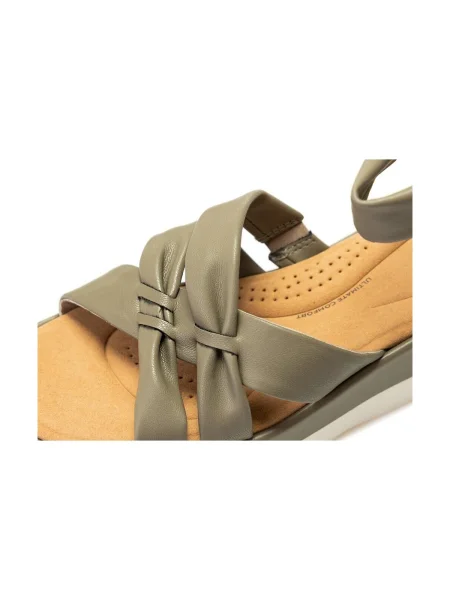 Pantofi Clarks