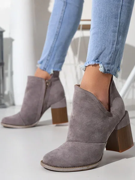 Čevlji do gležnjev Resti siva