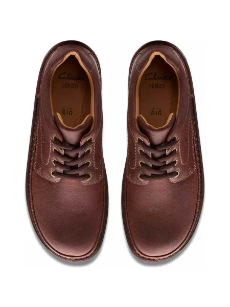 Pantofi Clarks maro