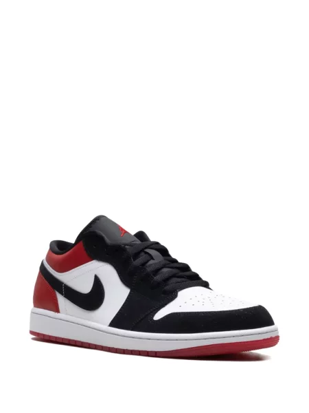 Sneakerși Jordan alb