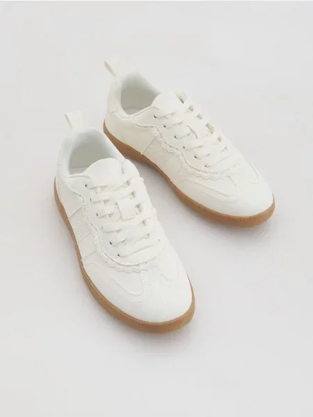 Кеды Reserved белые