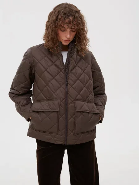 Демисезонная куртка Estro коричневая