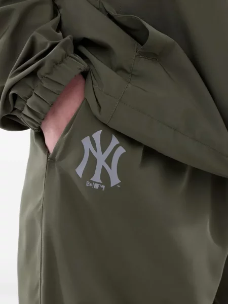 Pantaloni New Era Cap cu imagine alergare verde