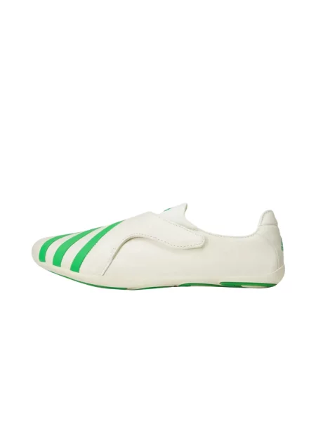 Sneakersy Adidas skórzane bez obcasa białe