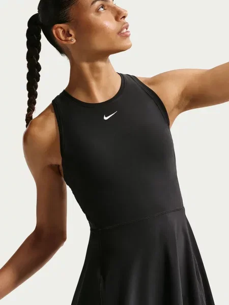 Ruha Nike fekete