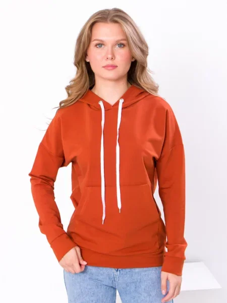 Худи носи своє коричневое