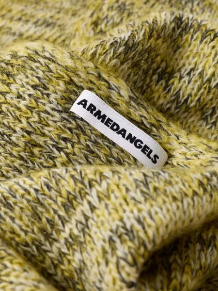 Szalik z mieszanki moheru z dodatkiem wełny model MOHAIR' Armedangels