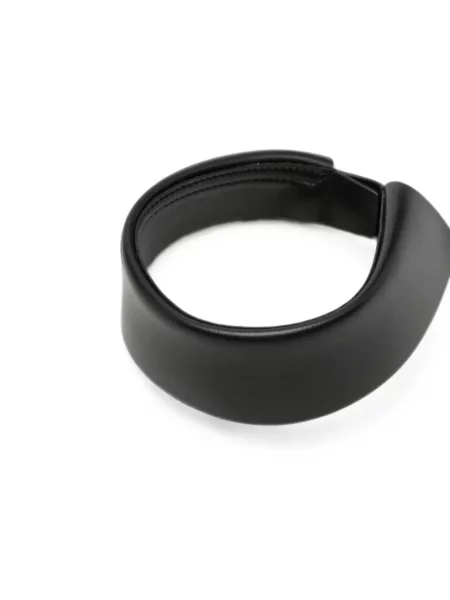 Gulerat colier Fendi din piele negru