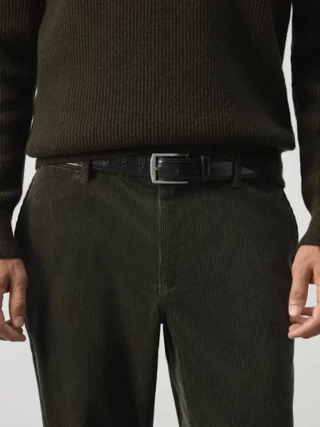 Spodnie sztruksowe slim fit ciemnozielony Mężczyzna 42 MANGO MAN