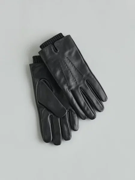 Перчатки Reserved черные