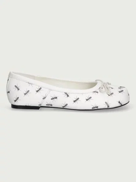 Koi Footwear балетки SCUTTLE ANT PRINT TABI BALLET FLATS