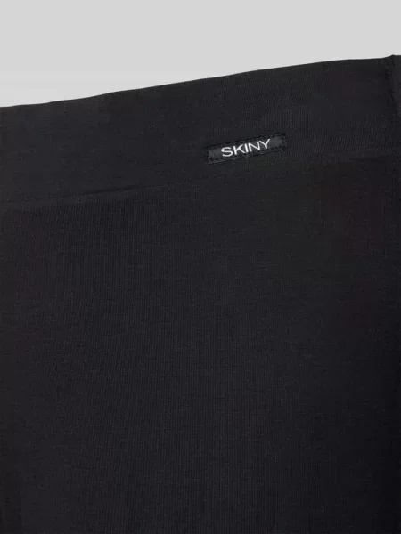 Spodnie od piżamy z prostą nogawką i detalem z logo Skiny czarne