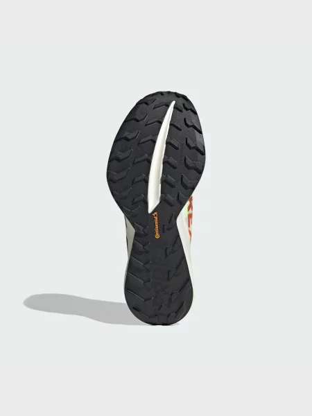 Кроссовки Adidas Terrex белые