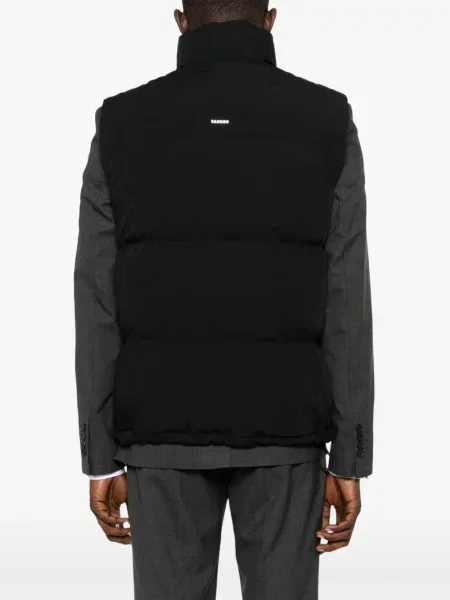 Яке Sandro черно